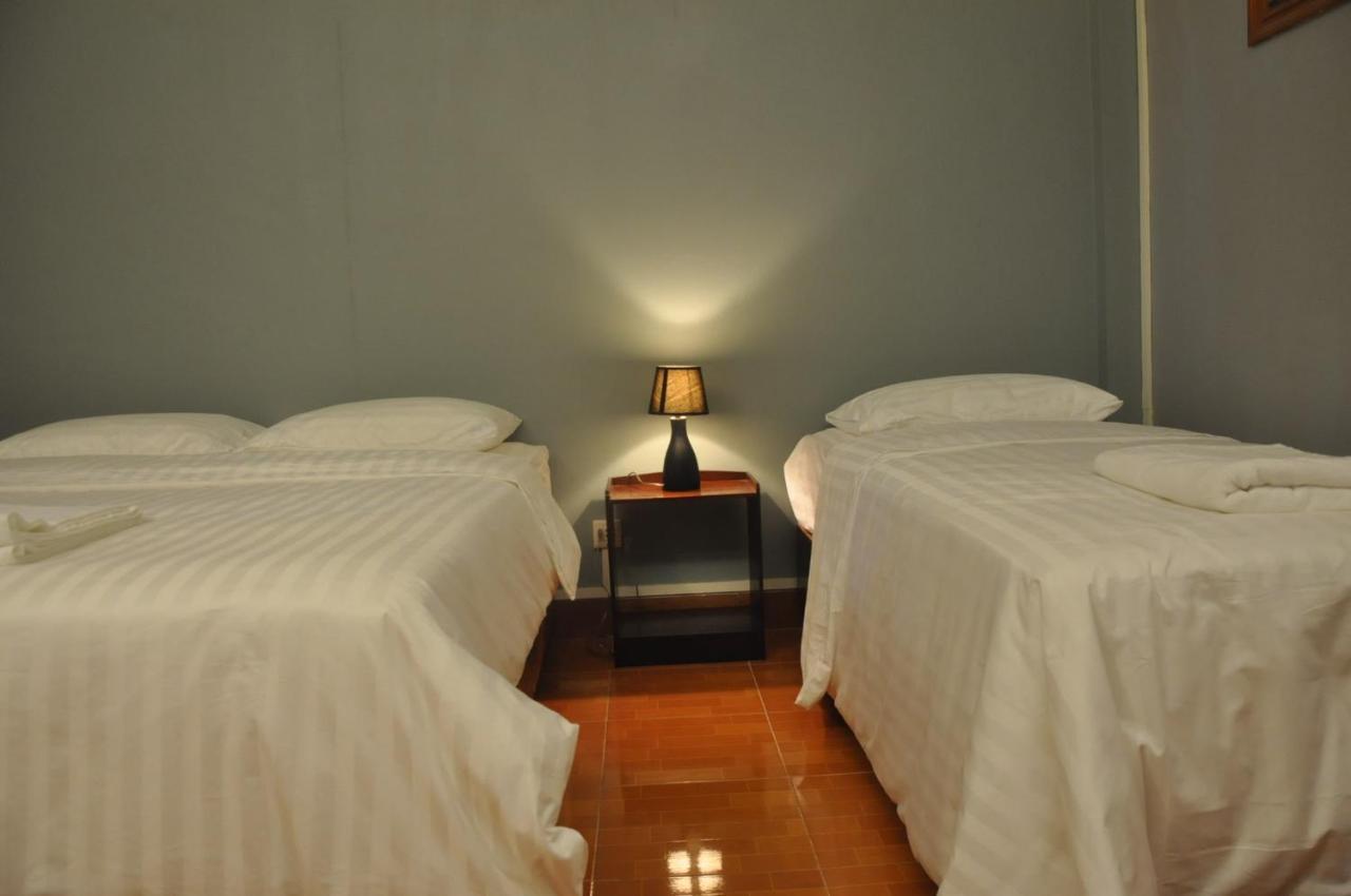 Pilgrim'S Kitchen & Inn Savannakhet Eksteriør bilde