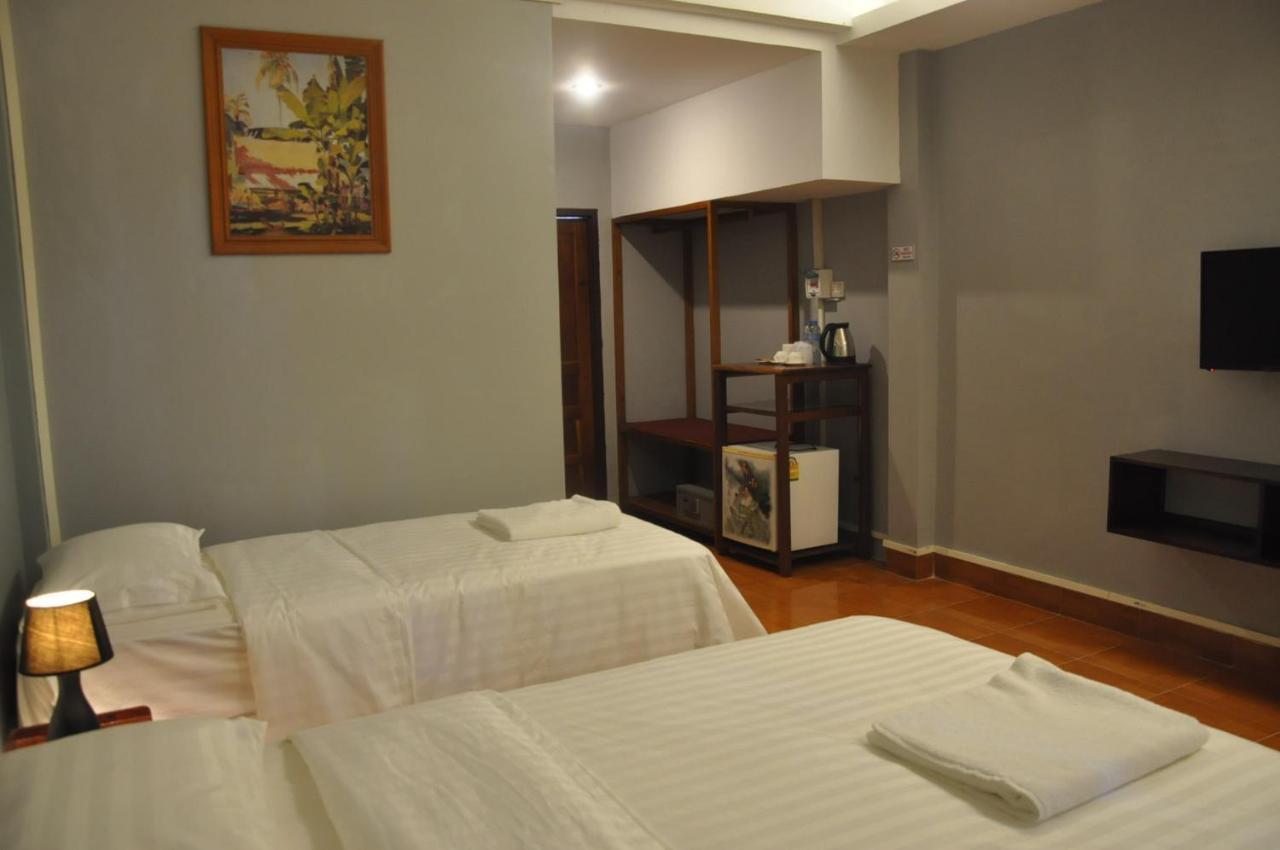 Pilgrim'S Kitchen & Inn Savannakhet Eksteriør bilde
