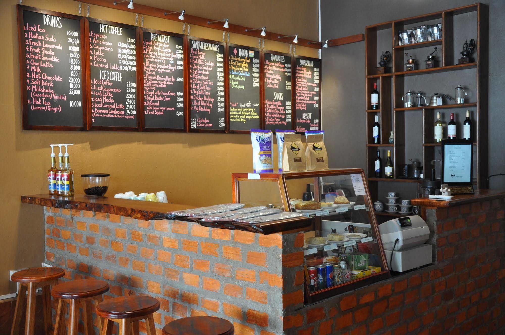 Pilgrim'S Kitchen & Inn Savannakhet Eksteriør bilde